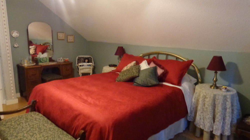 Tea Cozy Bed & Breakfast Qualicum Beach Exteriér fotografie