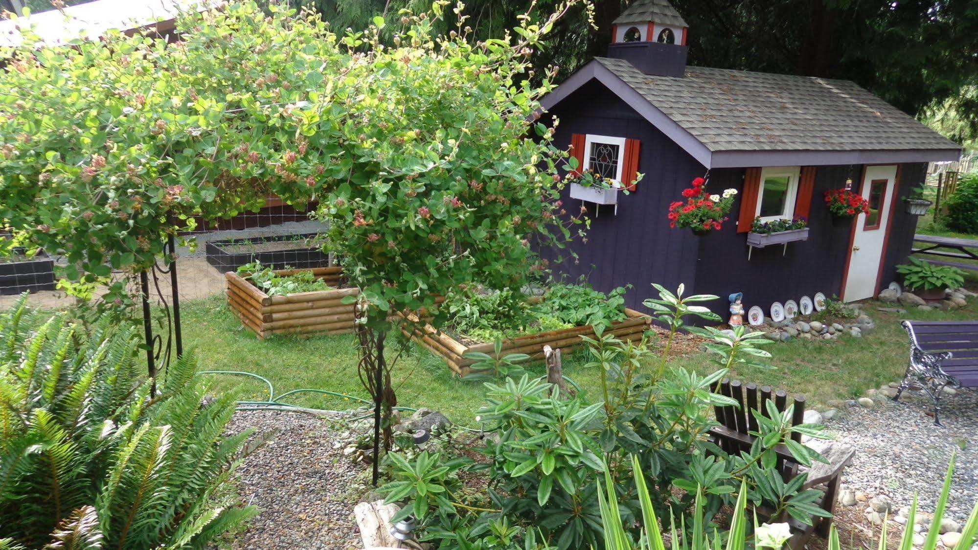 Tea Cozy Bed & Breakfast Qualicum Beach Exteriér fotografie